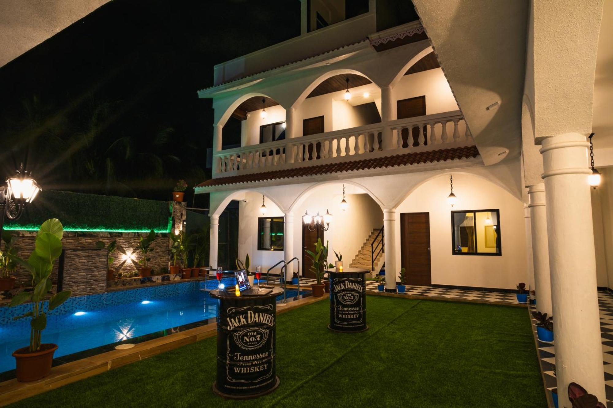 Hotel Sapphire Mansion Alībāg Exterior foto